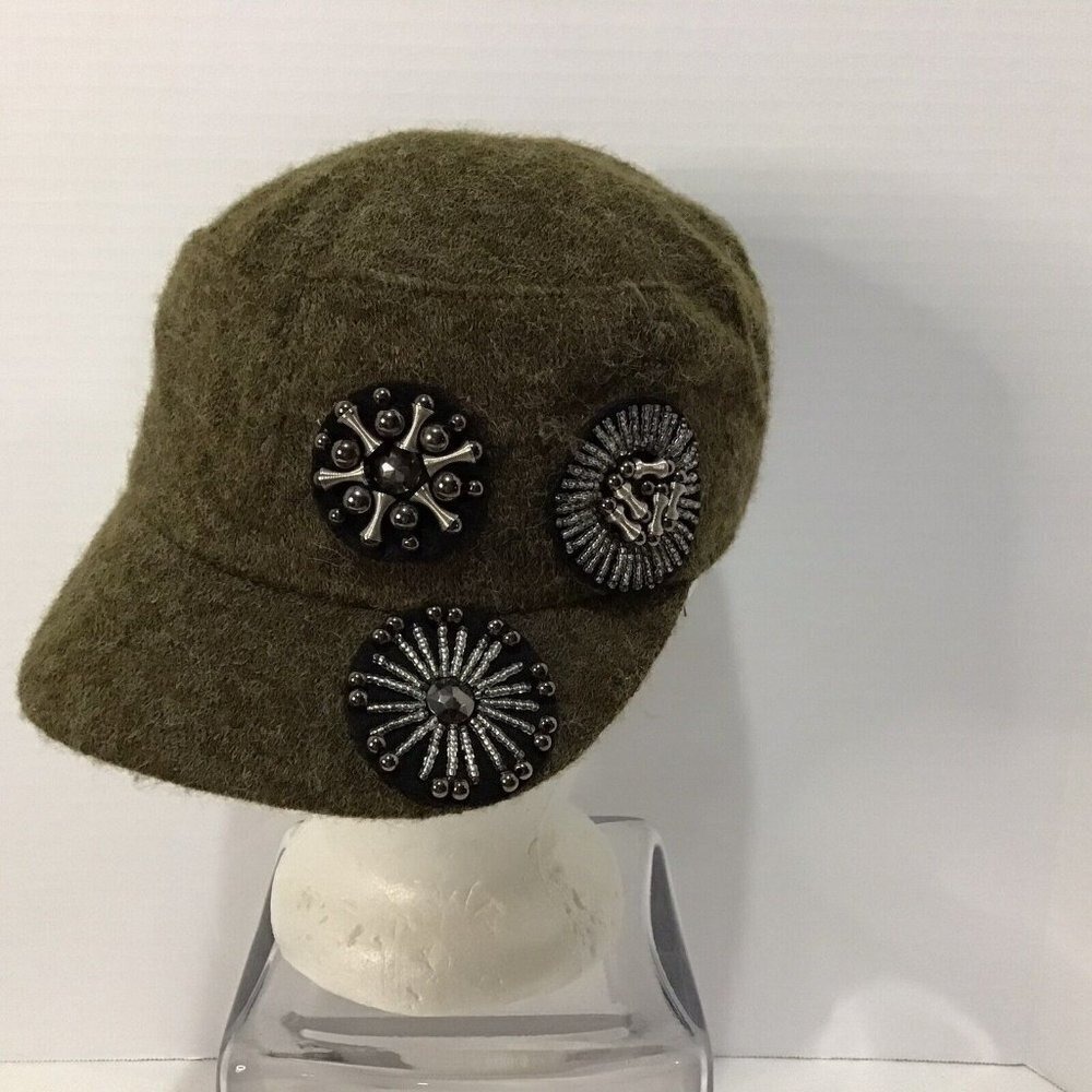 Knit Military Cap Circle Motifs - one size fits most Ladies style - Army Green
